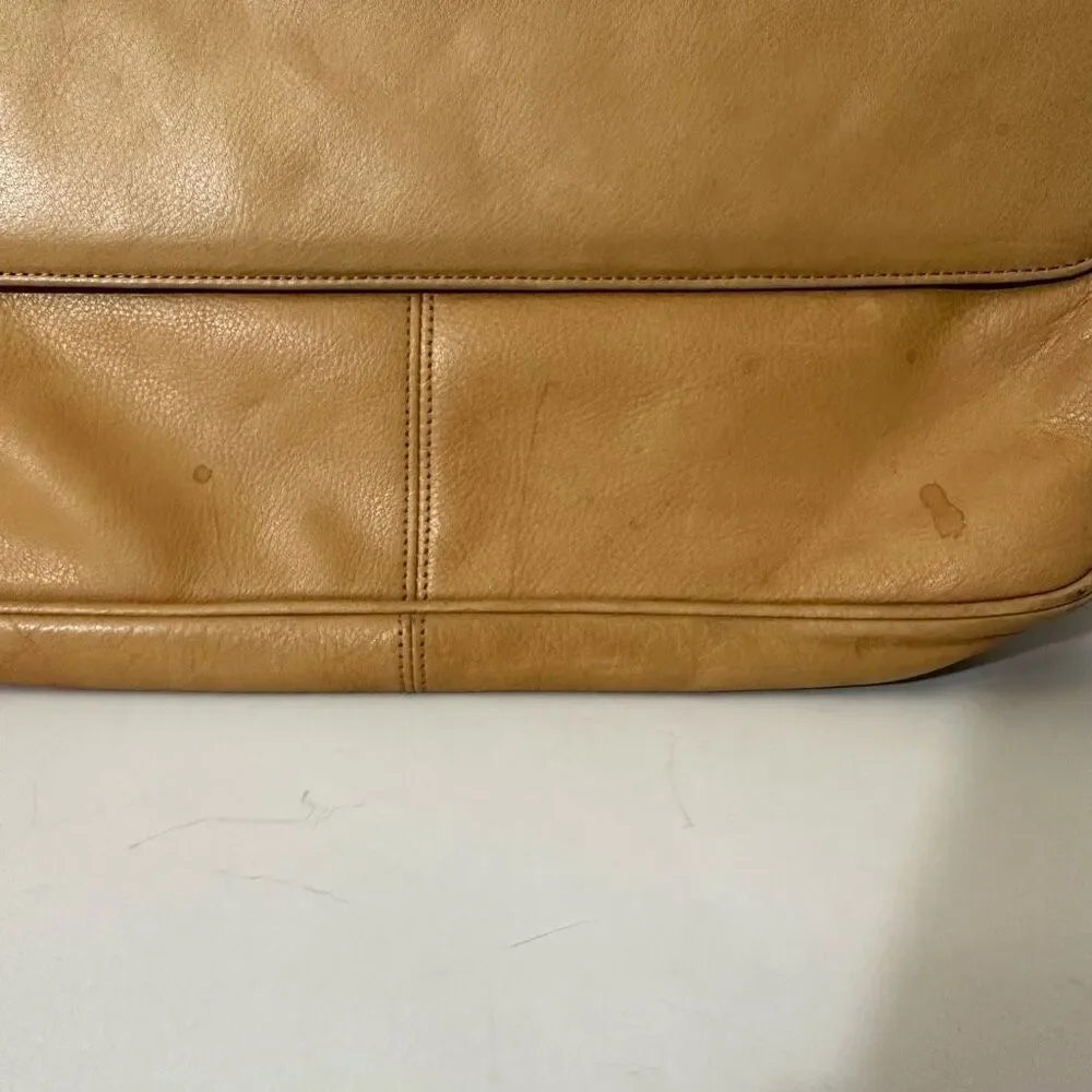 El Portal Tan Leather Bag/Lap Top Holder